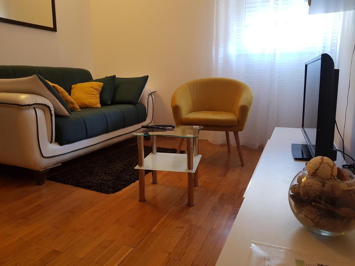 Apartment Milena Omiš Extérieur photo